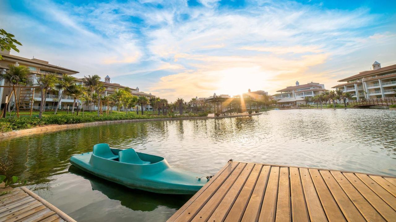 Golf Ville Resort Brisa Do Golf -Apartamentos E Cobertura Акірас Екстер'єр фото